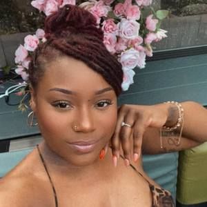 Meet your Posher, Ciera